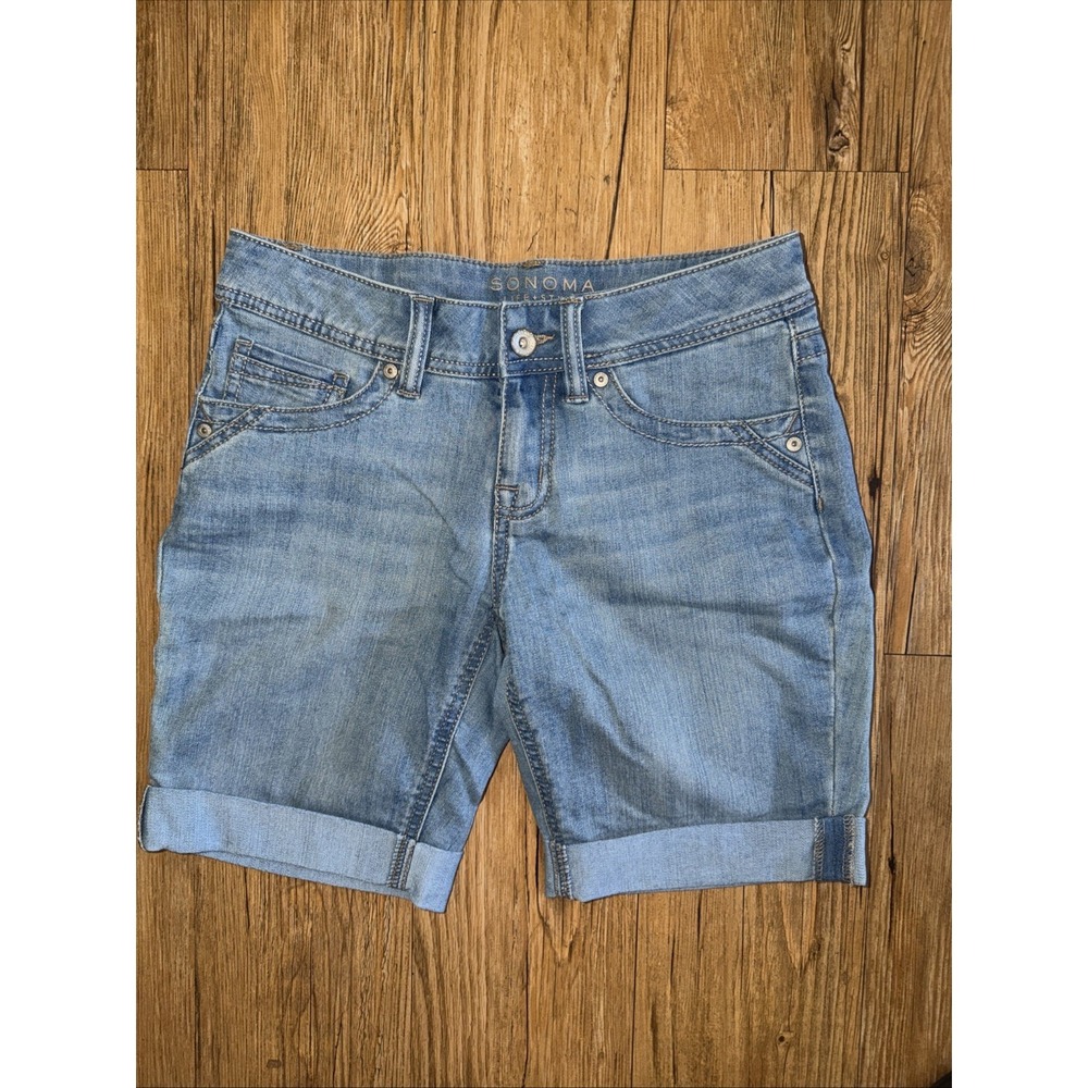 Sonoma Life + Style Petite Modern Fit Bremuda Shorts Size 2P K